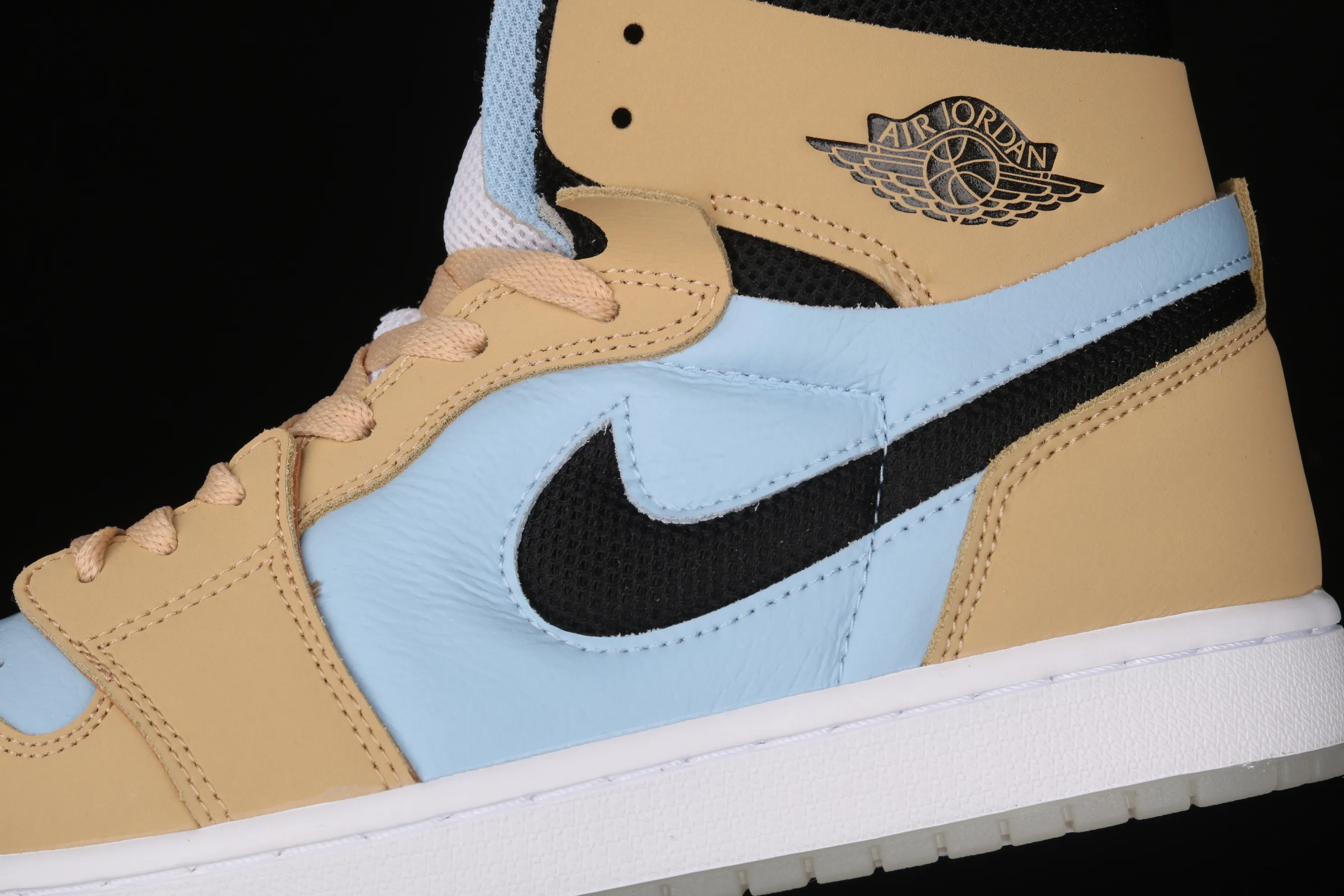 All categories Air Jordan Jordan series basketball shoes Air Jordan 1 High Air Jordan 1 Zoom Air CMFT AJ1 Joe 1 Khakilan CT0979-400